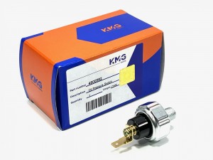 4900582 Датчик давления масла  CUMMINS