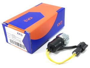 4467564 Датчик давления масла аварийный 1824101890, 4454117  HITACHI