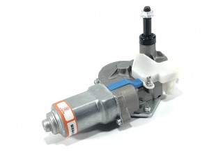 4650570 Мотор стеклоочистителя YA00010377, 4709168  HITACHI