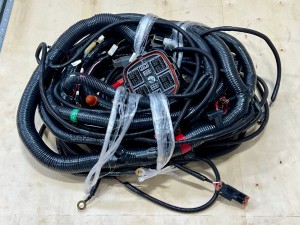 YA00006629 Жгут проводов YA00031815 ORIGINAL HITACHI YA00006629 Жгут проводов YA00031815 ORIGINAL HITACHI