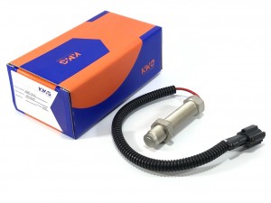 2547-1015 Датчик оборотов коленвала KMG